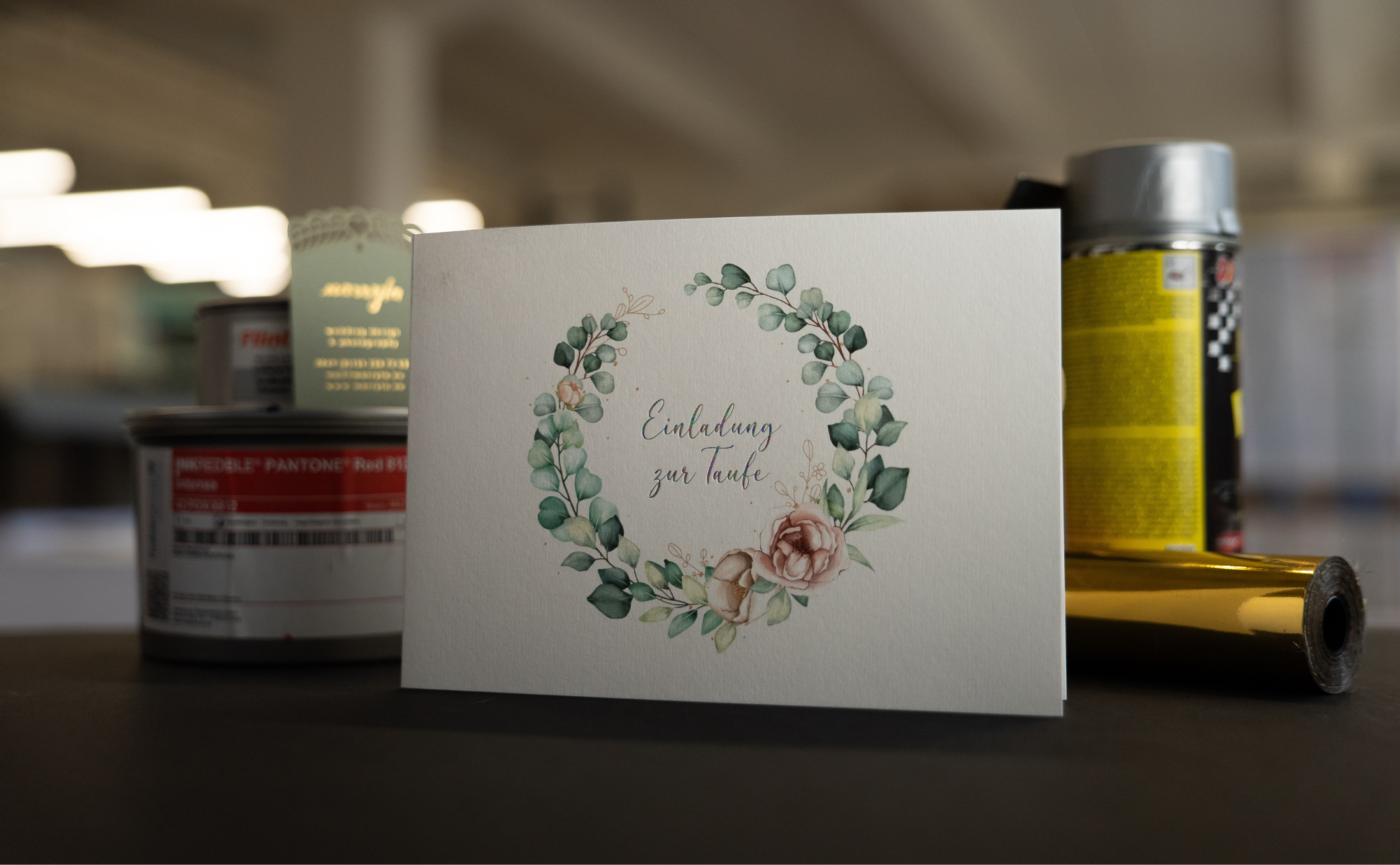 Florale Einladungskarten zur Taufe im Aquarell-Design