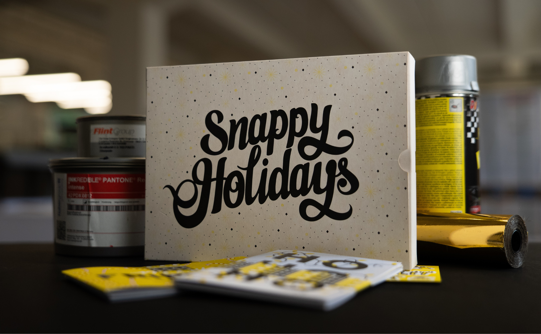 Individuelle Weihnachtskarten mit modernem Lettering-Design